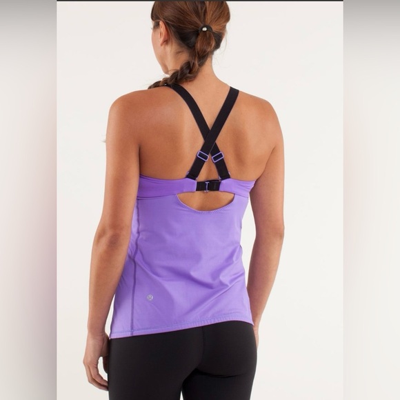 Lululemon Catch Me Tank Size 8 Power Purple and Black - Picture 4 of 15